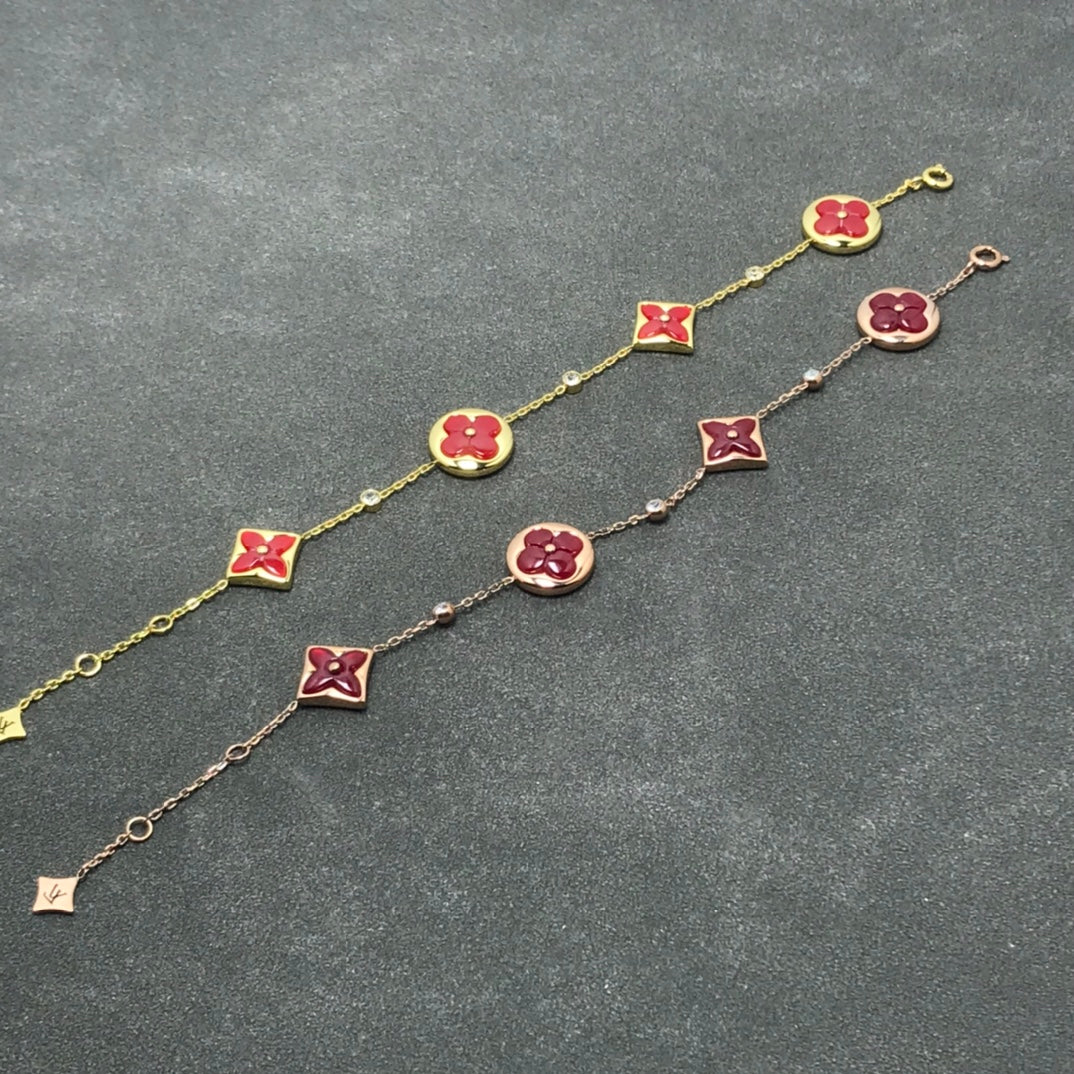 ¡®Veyra Jewelry¡¯STAR AND SUN CARNELIAN 4 MOTIFS 3 DIAMONDS