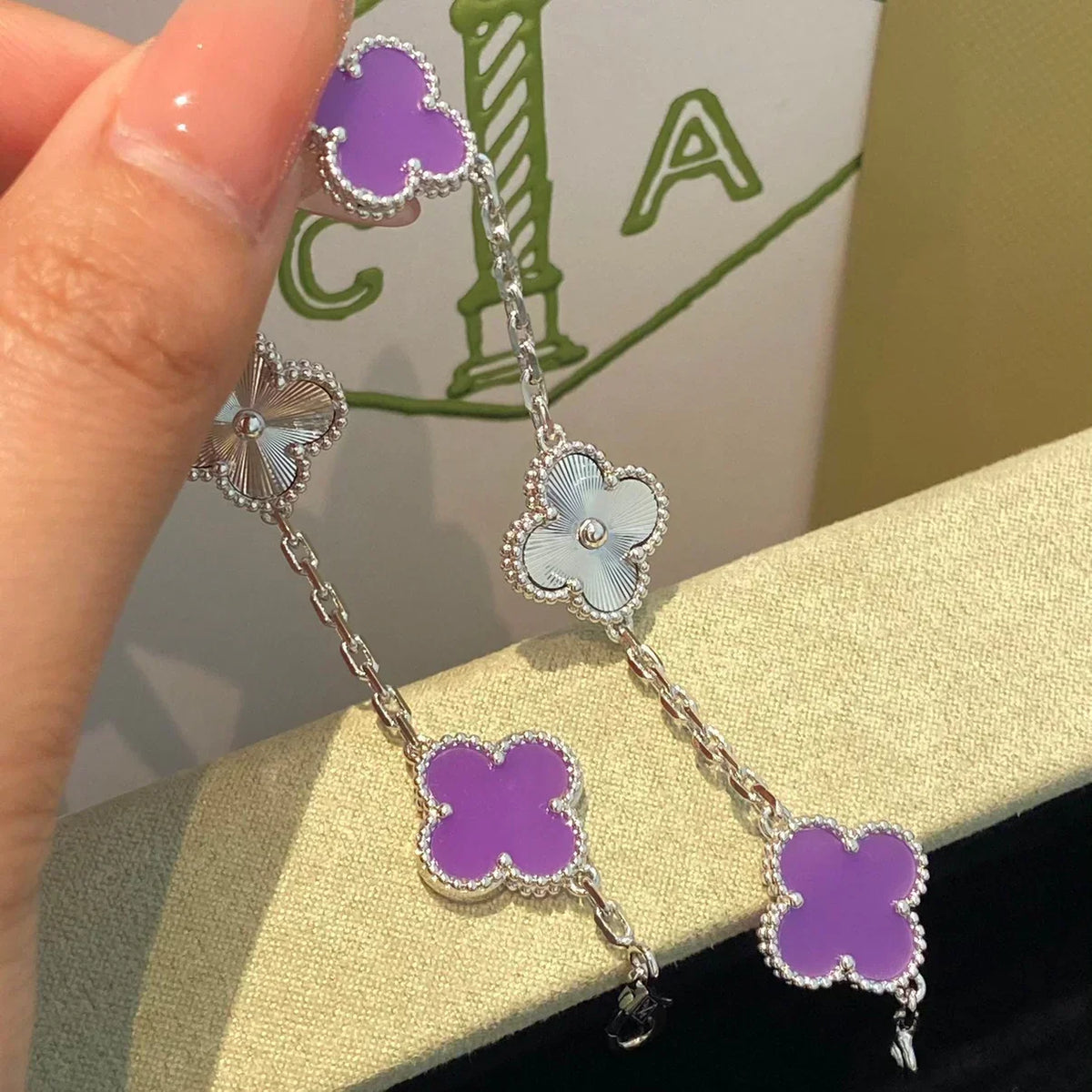 [Veyra Jewelry]New  CLOVER 5 MOTIF VIOLET BRACELET COLLECTION