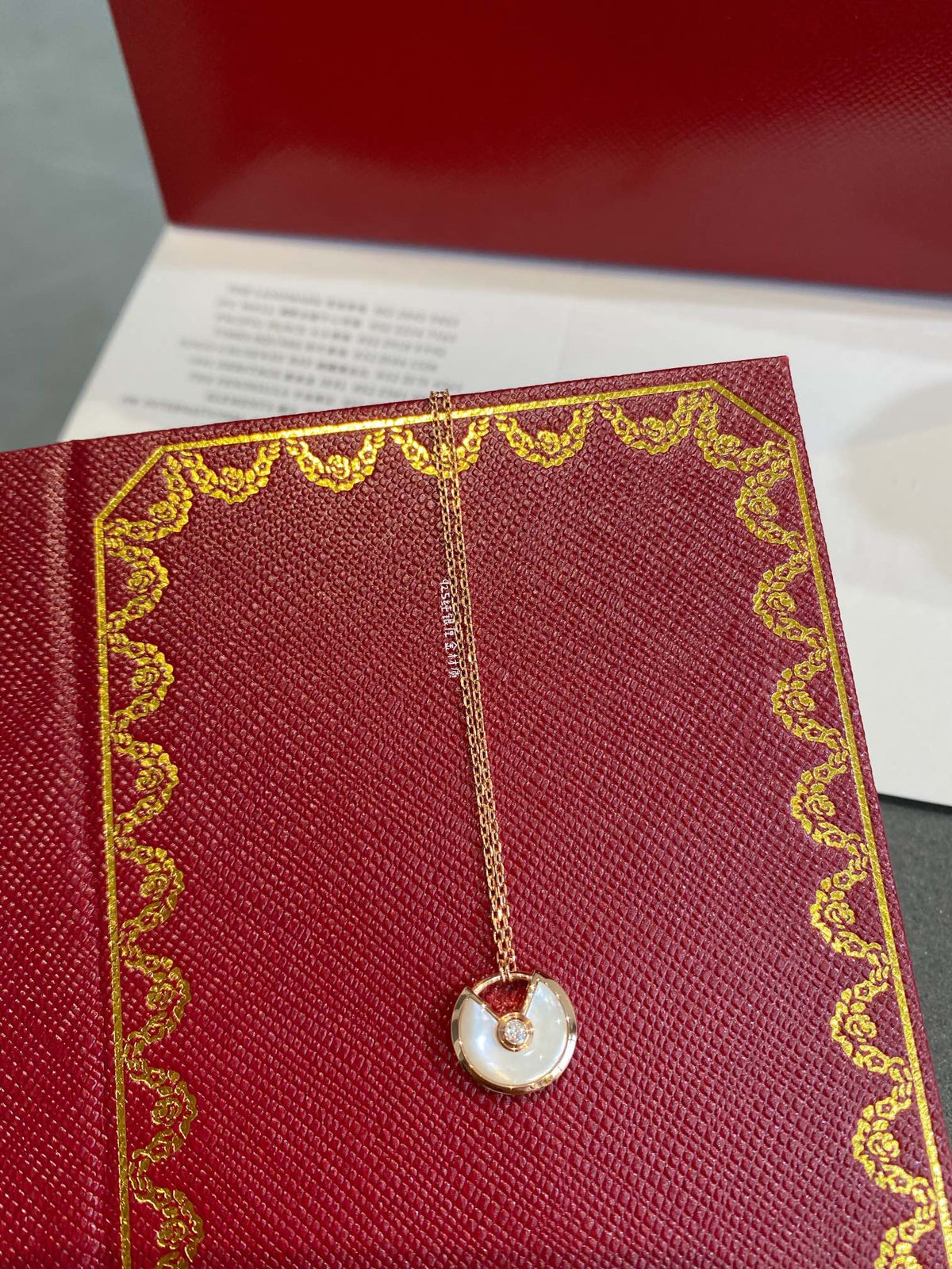 ¡®Veyra Jewelry¡¯AMULETTE ROSE GOLD MOP NECKLACE