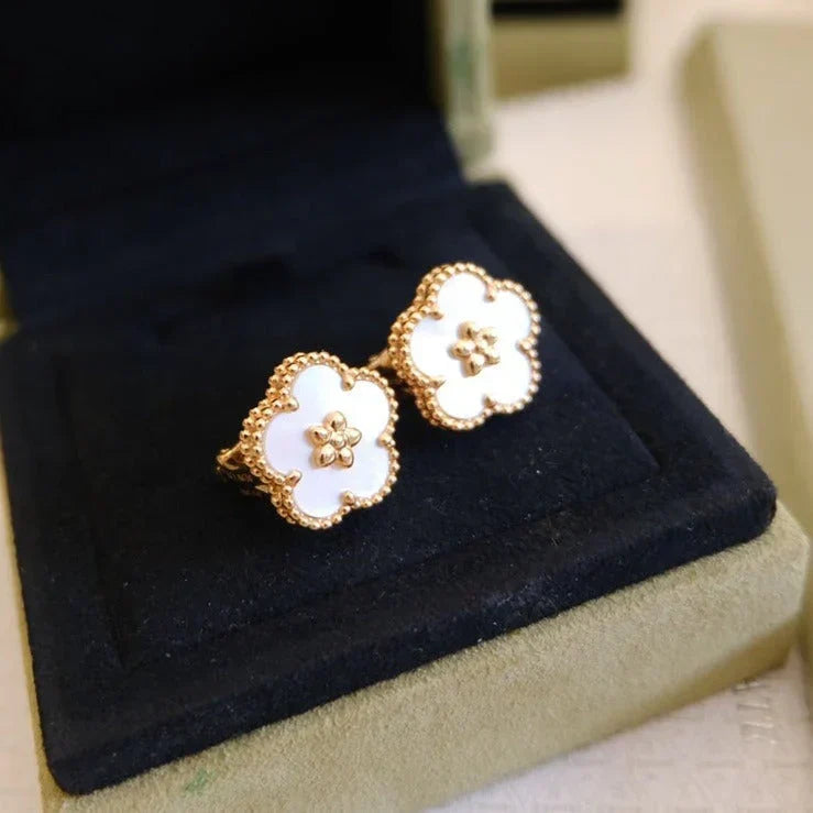 [Veyra Jewelry]LUCKY WHITE MOP EARRINGS