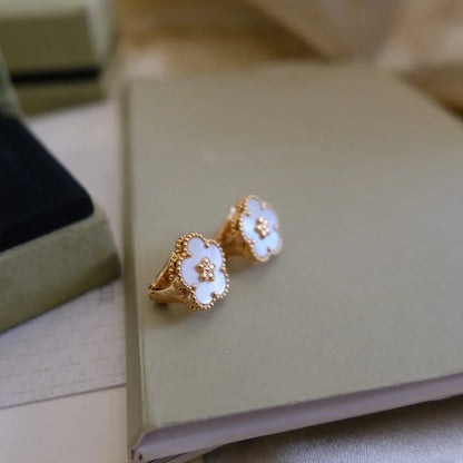 [Veyra Jewelry]LUCKY WHITE MOP EARRINGS