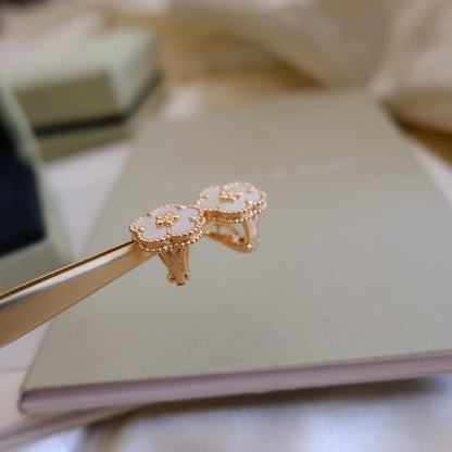 ¡®Veyra Jewelry¡¯LUCKY PINK GOLD WHITE MOP EARRINGS