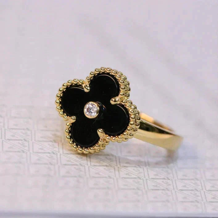 ¡®Veyra Jewelry¡¯CLOVER ONYX RING GOLD DIAMOND