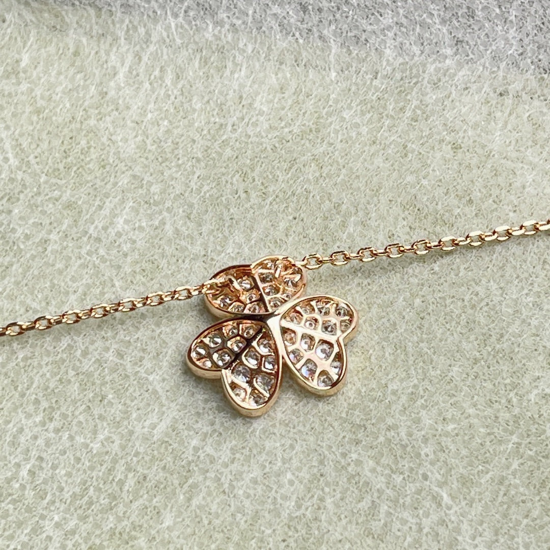 ¡®Veyra Jewelry¡¯FLOWER DIAMOND NECKLACE