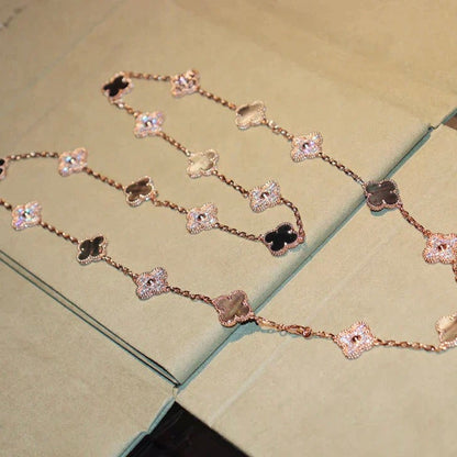 ¡®Veyra Jewelry¡¯CLOVER 20 MOTIFS DARK MOP DIAMOND  NECKLACE