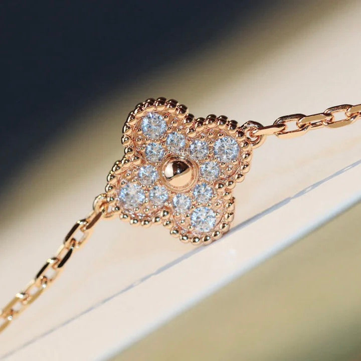 ¡®Veyra Jewelry¡¯CLOVER 20 MOTIFS DARK MOP DIAMOND  NECKLACE