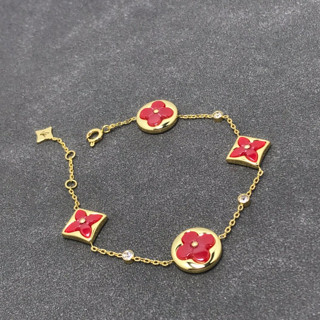 ¡®Veyra Jewelry¡¯STAR AND SUN CARNELIAN 4 MOTIFS 3 DIAMONDS