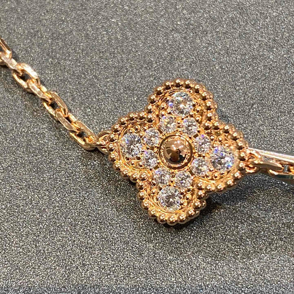 [Veyra Jewelry] New  CLOVER 5 MOTIF FULL DIAMOND BRACELET COLLECTION