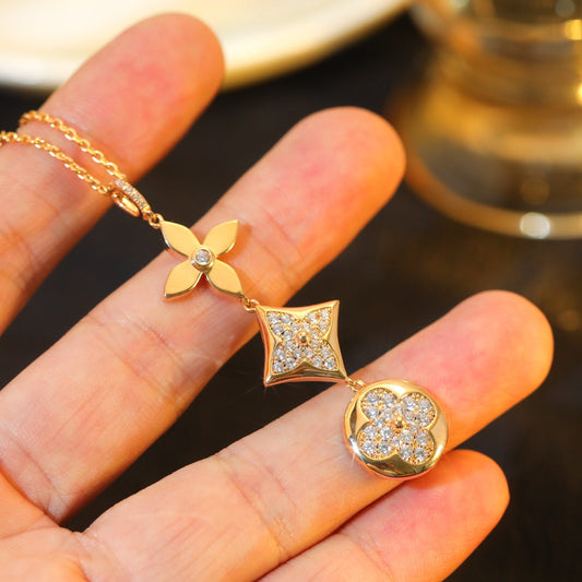 ¡®Veyra Jewelry¡¯STAR AND SUN DIAMOND PINK GOLD NECKLACE