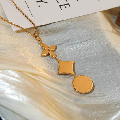 ¡®Veyra Jewelry¡¯STAR AND SUN DIAMOND PINK GOLD NECKLACE