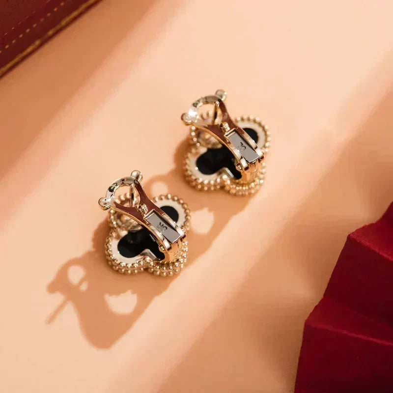 ¡®Veyra Jewelry¡¯CLOVER MEDIUM 1 MOTIFS  ONYX STUD EARRINGS