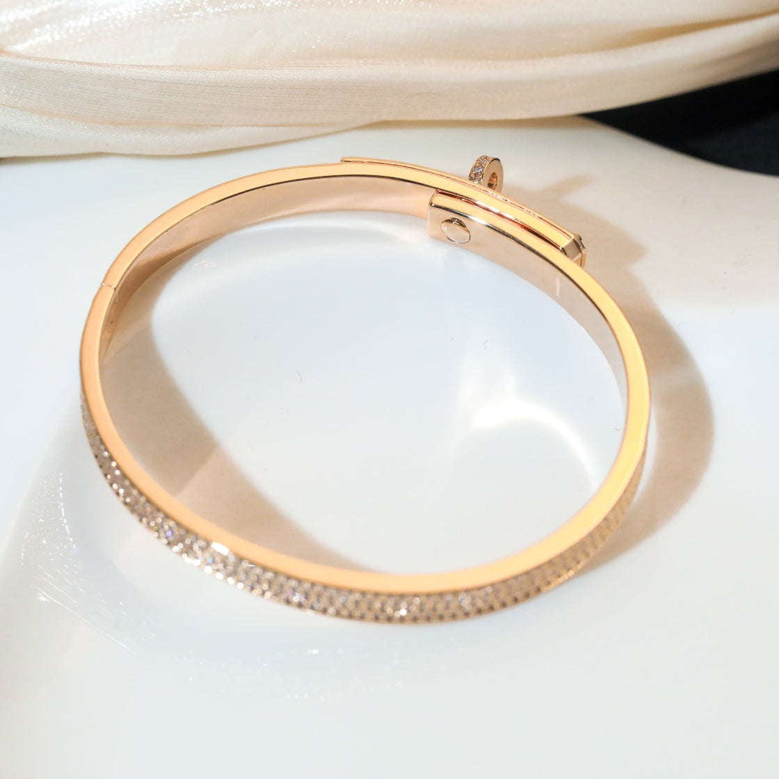 ¡®Veyra Jewelry¡¯KELLY BRACELET DIAMOND PAVED