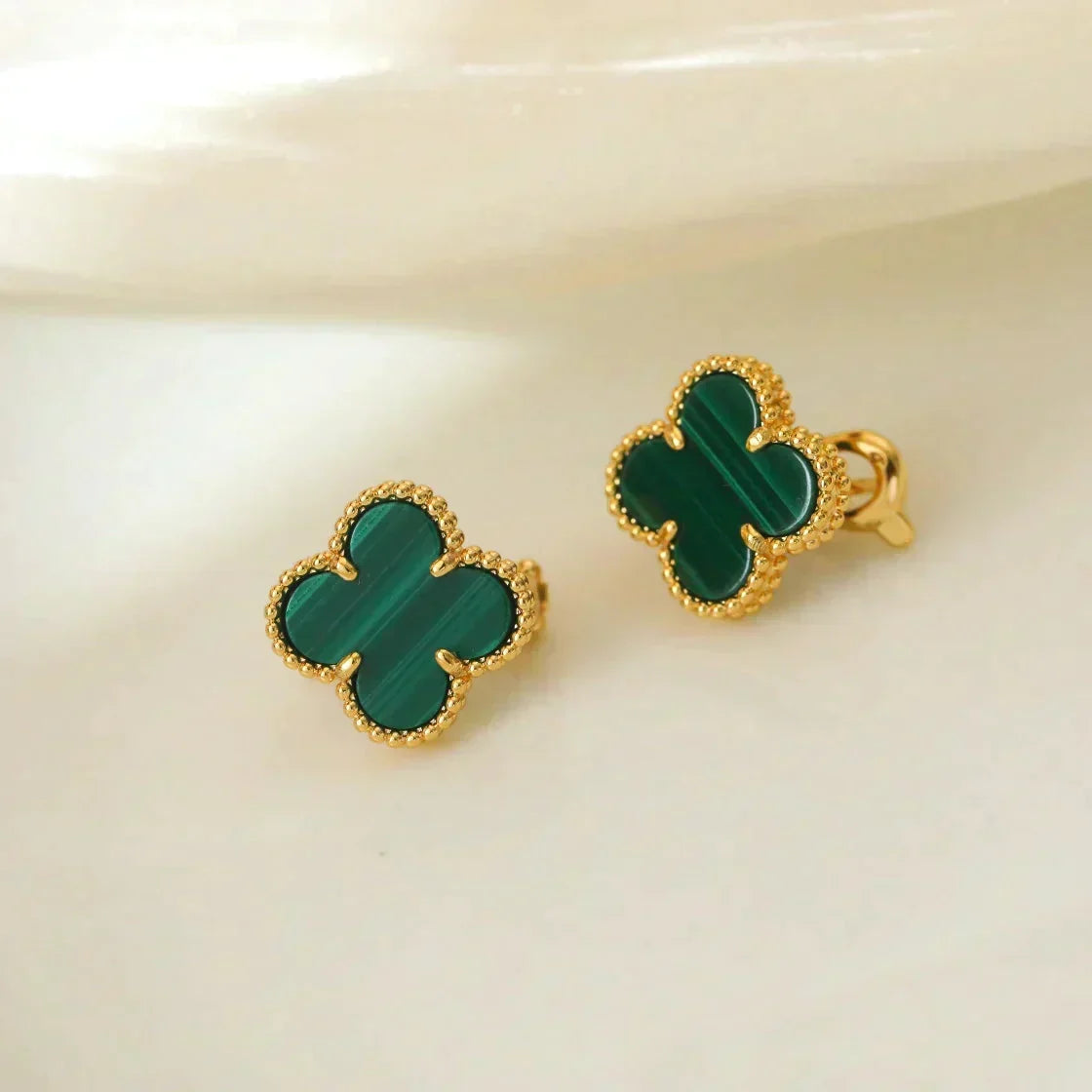¡®Veyra Jewelry¡¯CLOVER MEDIUM 1 MOTIFS MALACHITE  EARRINGS