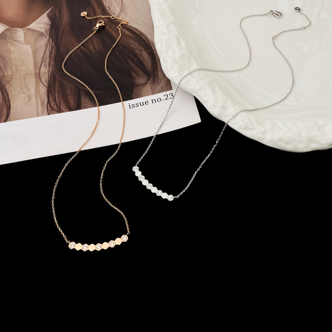 ¡®Veyra Jewelry¡¯BEE MY LOVE DIAMOND NECKLACE