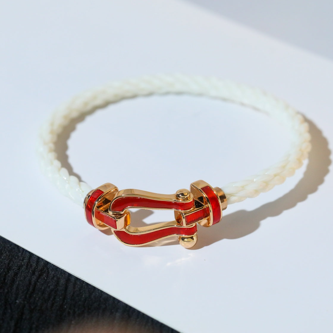 ¡®Veyra Jewelry¡¯FORCE 10 WHITE TEXTILE DIAMOND PAVED