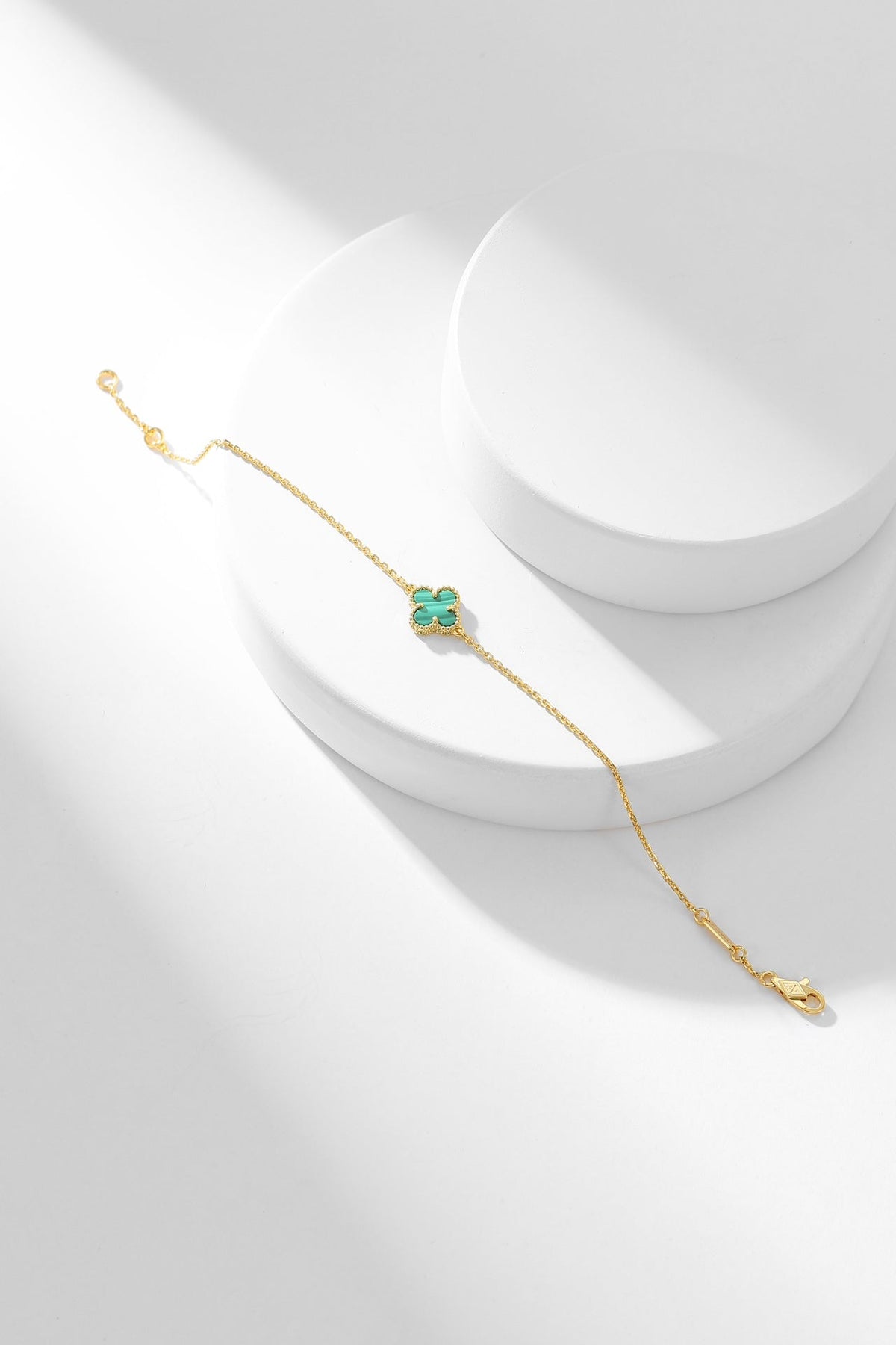 ¡®Veyra Jewelry¡¯CLOVER BRACELET MALACHITE 1 MOTIF