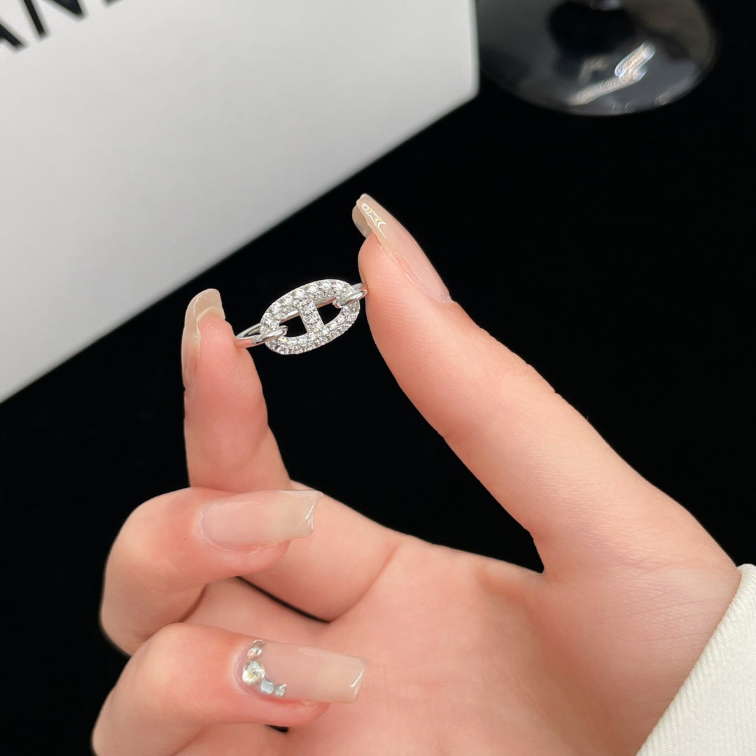 ¡®Veyra Jewelry¡¯RONDE SMALL SILVER DIAMOND RING