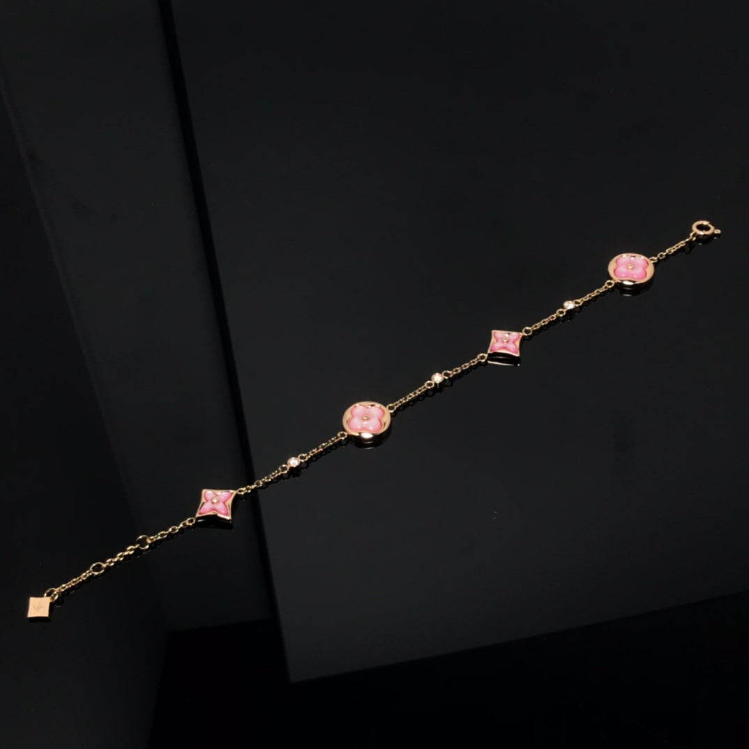 ¡®Veyra Jewelry¡¯STAR AND SUN 4 MOTIF PINK MOP PINK GOLD BRACELET