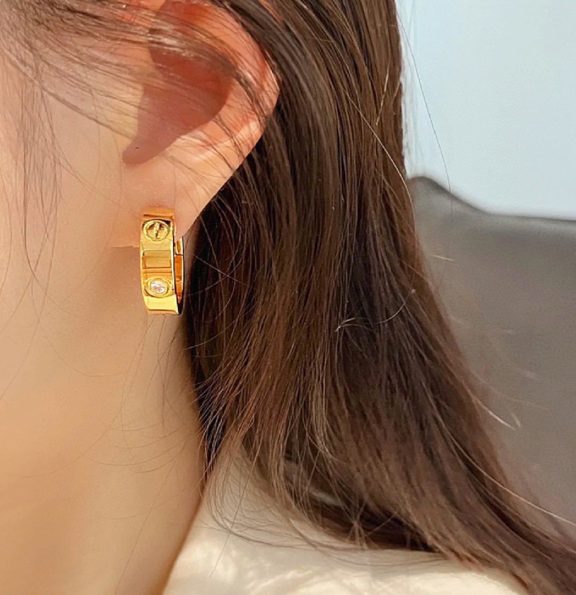 ¡®Veyra Jewelry¡¯LOVE 5.5MM 1 DIAMOND EARRINGS