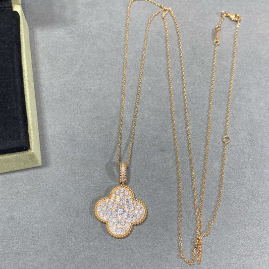 ¡®Veyra Jewelry¡¯CLOVER 25MM LARGE PEDANT DIAMOND PAVED LONG NECKLACE