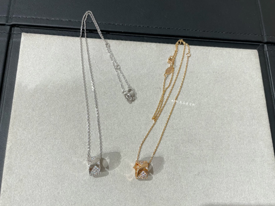 ¡®Veyra Jewelry¡¯LIENS EVIDENCE DIAMOND PAVED NECKLACE