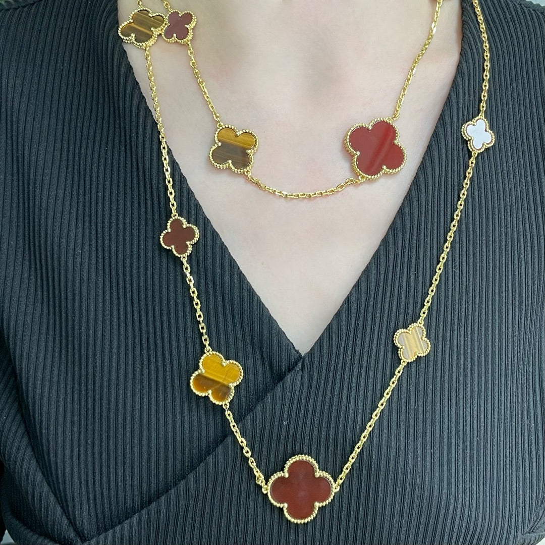 ¡®Veyra Jewelry¡¯CLOVER 16 MOTIF CARNELIAN TIGER EYE ROSE GOLD NECKLACE