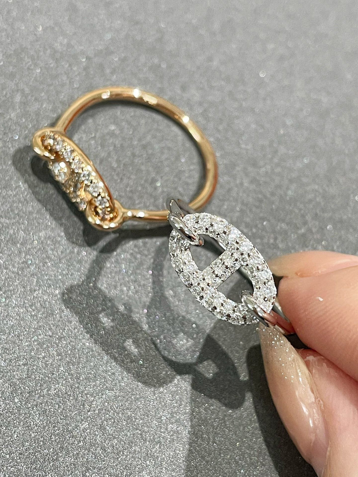 ¡®Veyra Jewelry¡¯RONDE SMALL DIAMOND RING