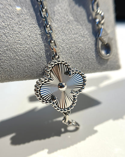 [Veyra Jewelry]New  CLOVER 5 MOTIF LASER BRACELET COLLECTION