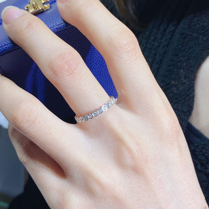 ¡®Veyra Jewelry¡¯BEE LOVE DIAMOND PAVED SMALL RING