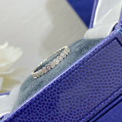 ¡®Veyra Jewelry¡¯BEE LOVE DIAMOND PAVED SMALL RING