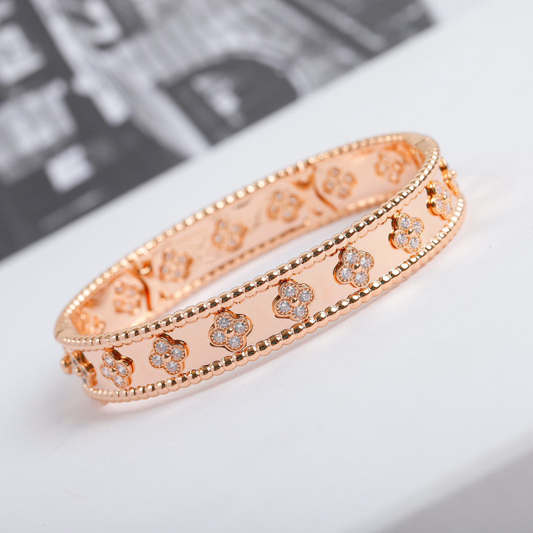 ¡®Veyra Jewelry¡¯CLOVER BRACELET 8MM DIAMONDS