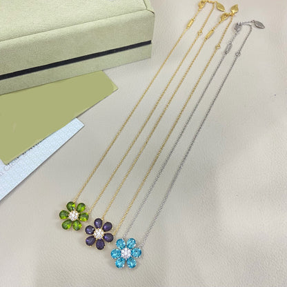 [Veyra Jewelry] flower necklace