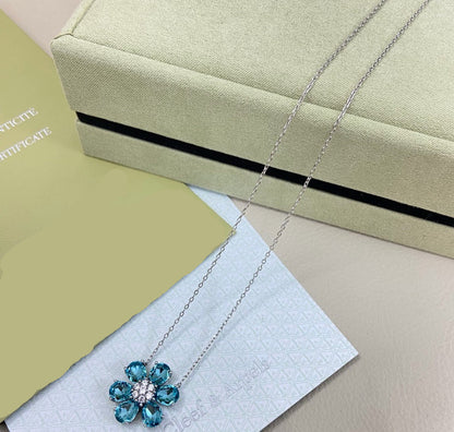 [Veyra Jewelry] flower necklace