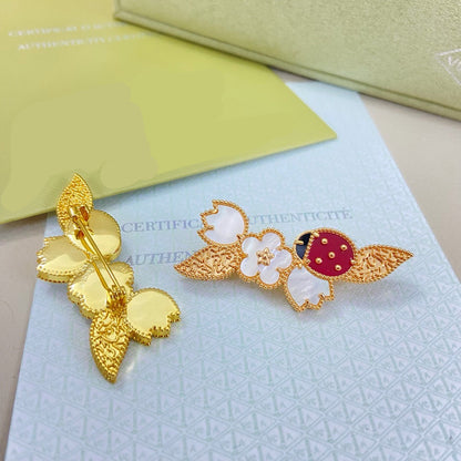 [Veyra Jewelry] Petal Leaf Ladybug Brooch