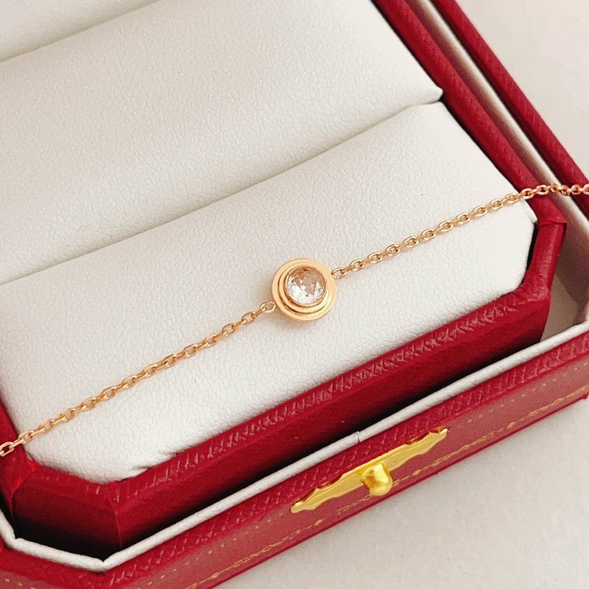 [Veyra Jewelry] UFO Series Single Diamond Bracelet
