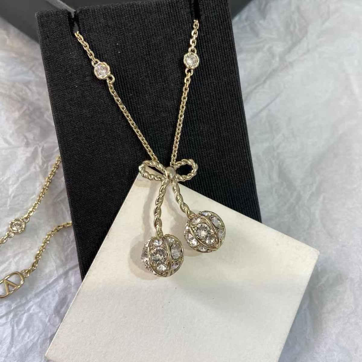 [Veyra Jewelry] Cherry Crystal Pavé Necklace & Stud Earrings& SeracelettB