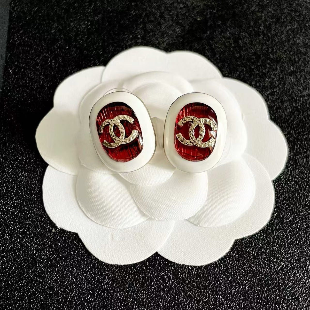 [Veyra Jewelry]Amber & Glass Stud Earrings
