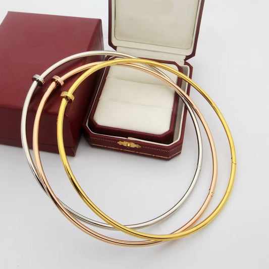 ¡®Veyra Jewelry¡¯Juste un Clou Diamond Collar