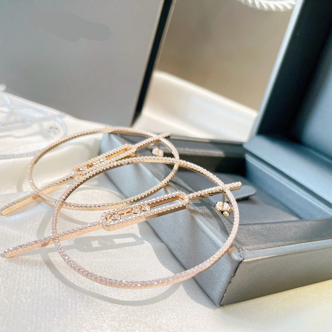 [Veyra Jewelry]Move Large Hoop Earrings, Three Sliding Diamonds