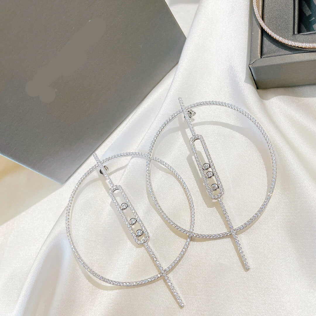 [Veyra Jewelry]Move Large Hoop Earrings, Three Sliding Diamonds