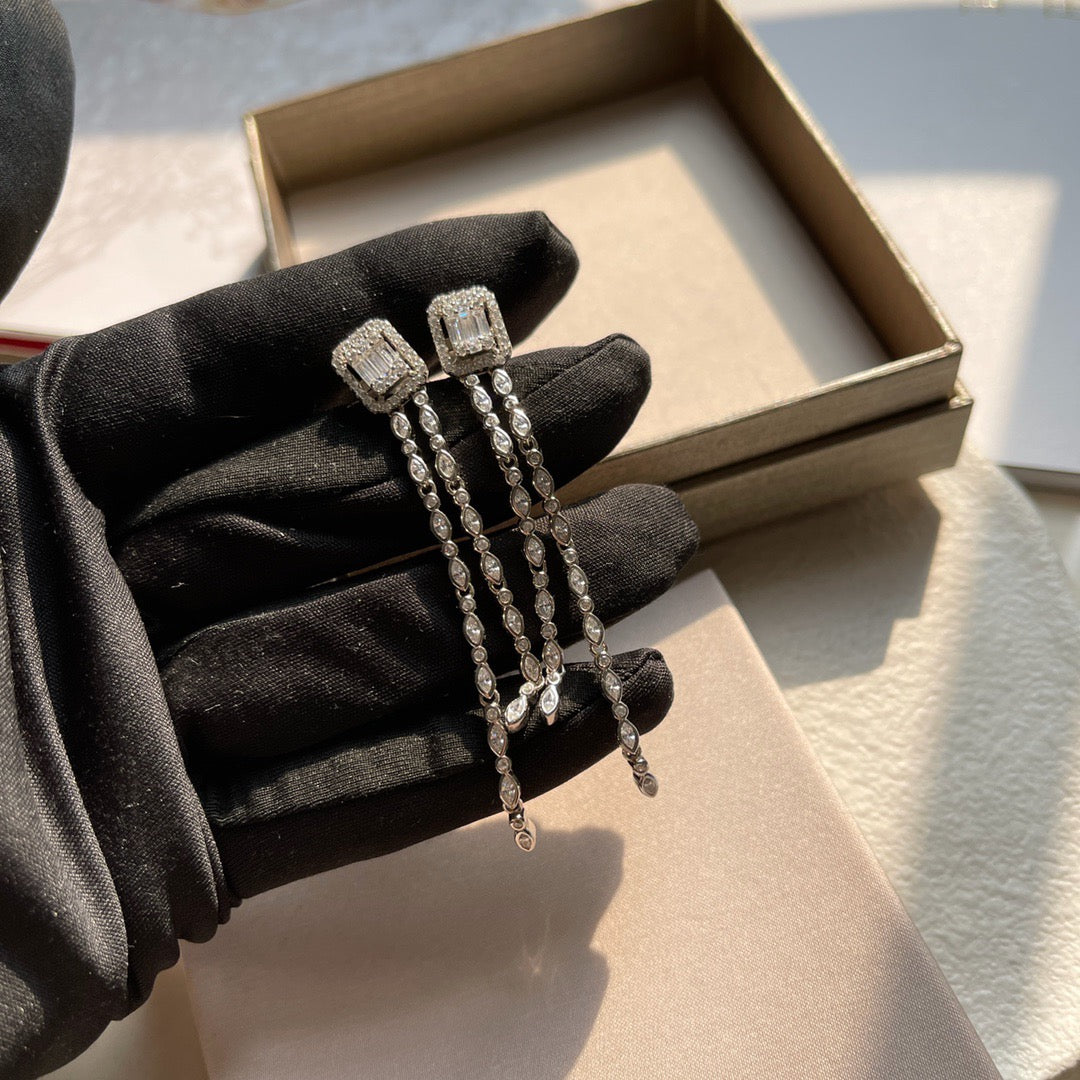 [Veyra Jewelry] Alix Long Drop Earrings, White Gold with Diamonds
