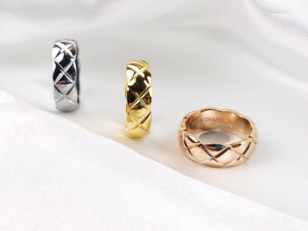 ¡®Veyra Jewelry¡¯Quilted pattern ring, diamond‑free