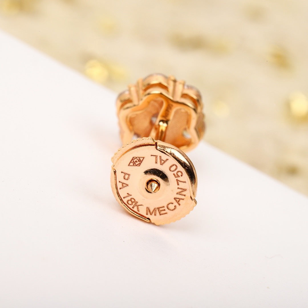 ¡®Veyra Jewelry¡¯Fleurette Stud Earrings, 18K Gold‑Plated, 7‑Stone