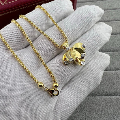 ¡®Veyra Jewelry¡¯Leaf Pendant Necklace