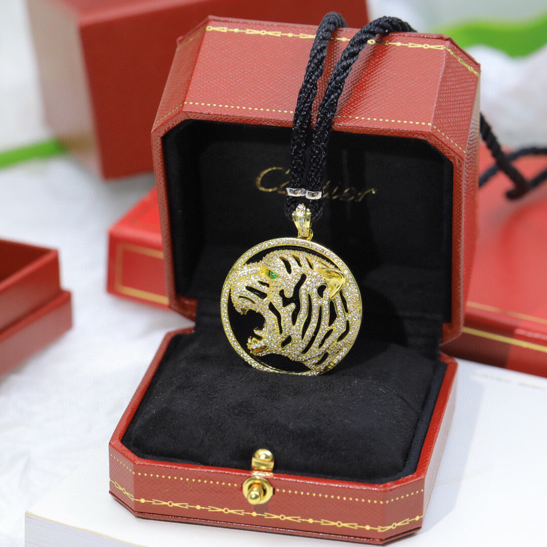 ¡®Veyra Jewelry¡ Openwork Tiger Cord Pendant Necklace