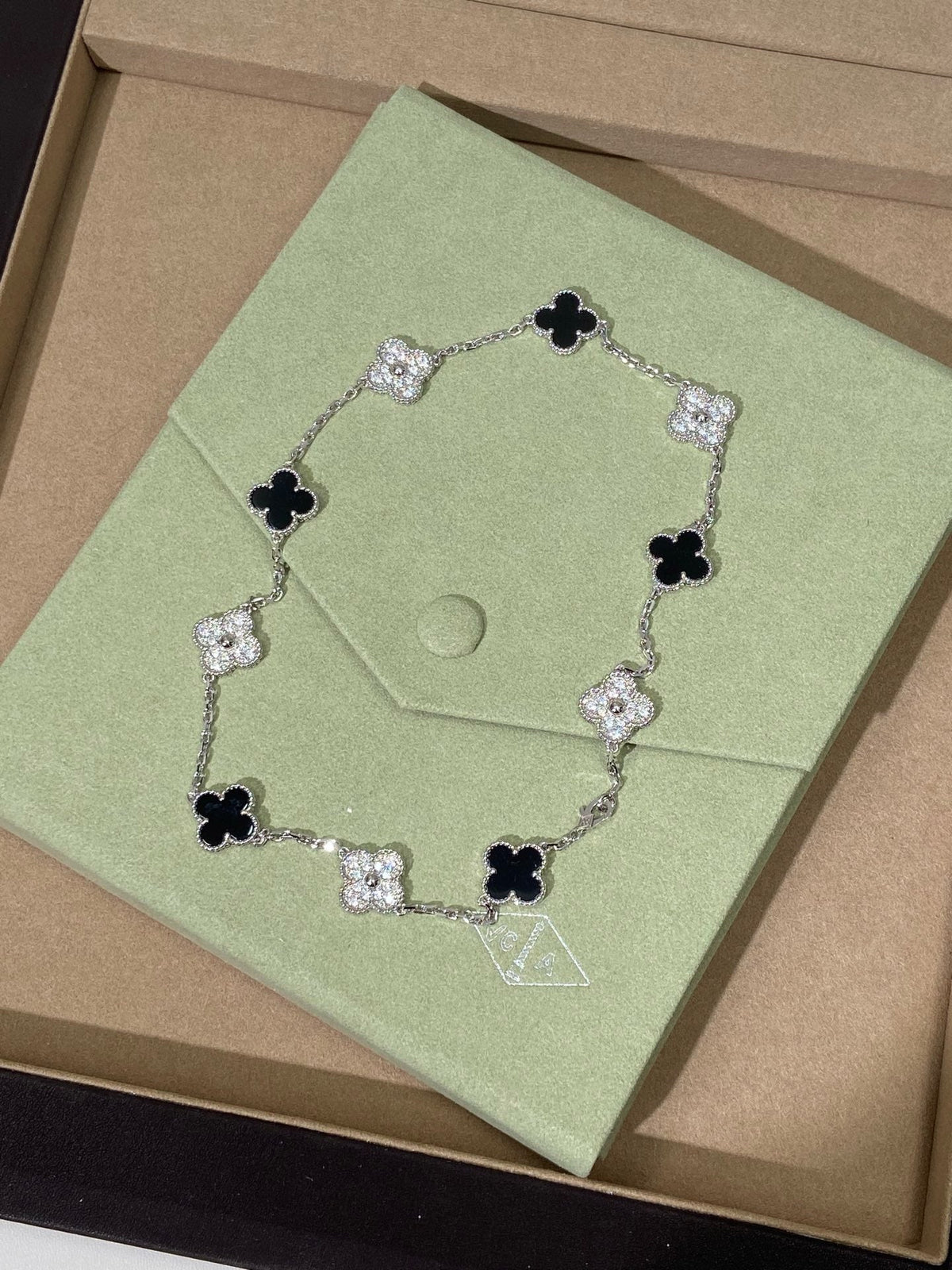 [Veyra Jewelry] Four-Leaf Clover Ten Elements Panda Diamond Silver Necklace