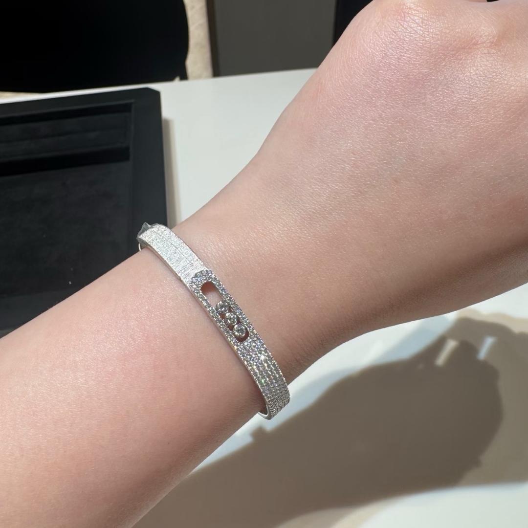 [Veyra Jewelry]Move Noa Ciselé half pavé bangle