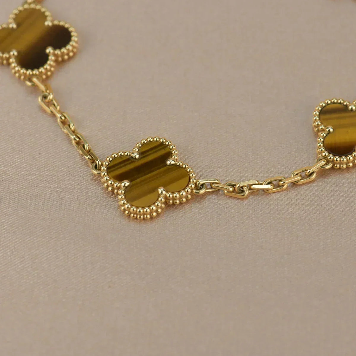 [Veyra Jewelry]New  CLOVER 5 MOTIFS TIGER EYE BRACELET COLLECTION
