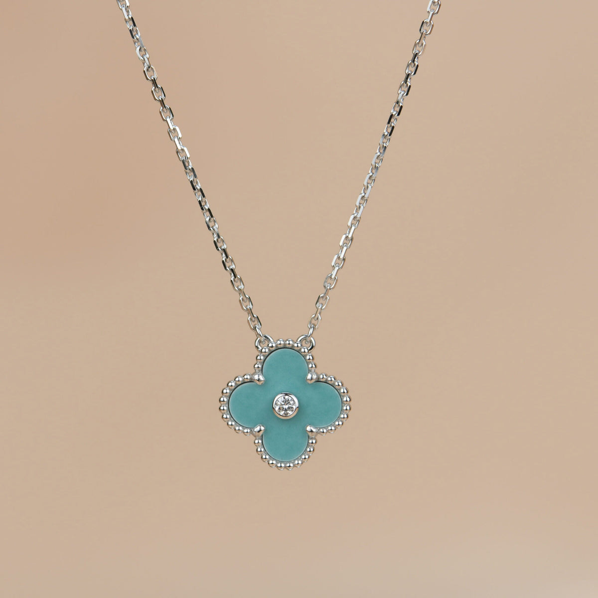 ¡®Veyra Jewelry¡¯CLOVER 15MM DIAMOND SVRES PORCELAIN  NECKLACE SILVER