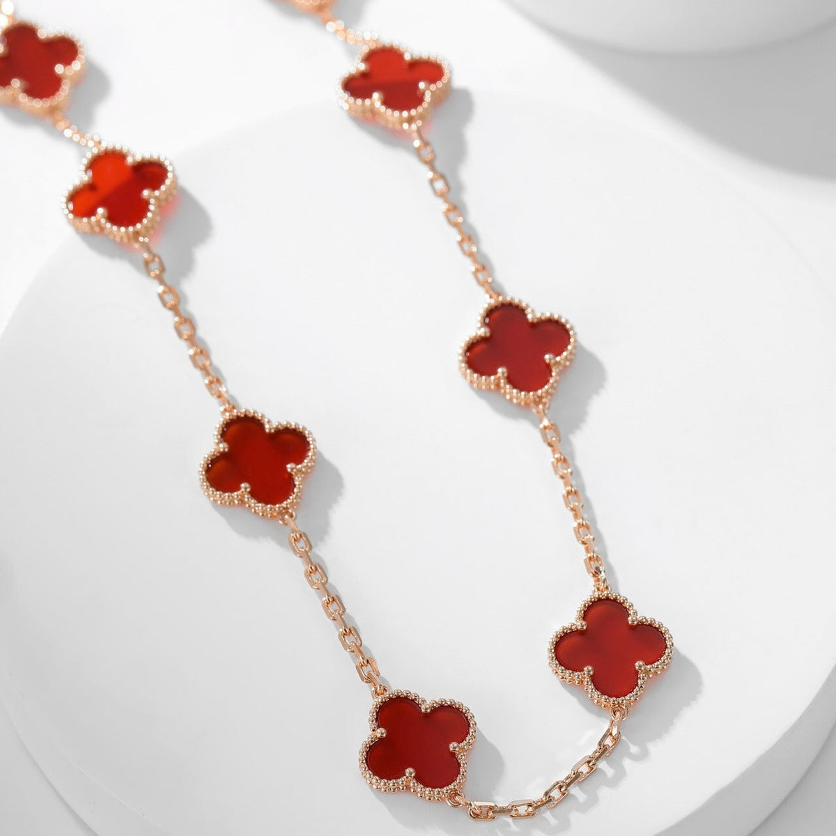 ¡®Veyra Jewelry¡¯CLOVER 10 MOTIFS CARNELIAN NECKLACE